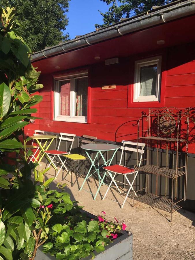 Bed and Breakfast Le Cabanon De Chessy Exterior foto